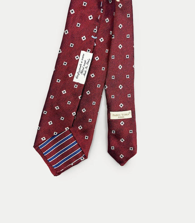 Retro cravatta rosso vinaccia in seta con pattern geometrico