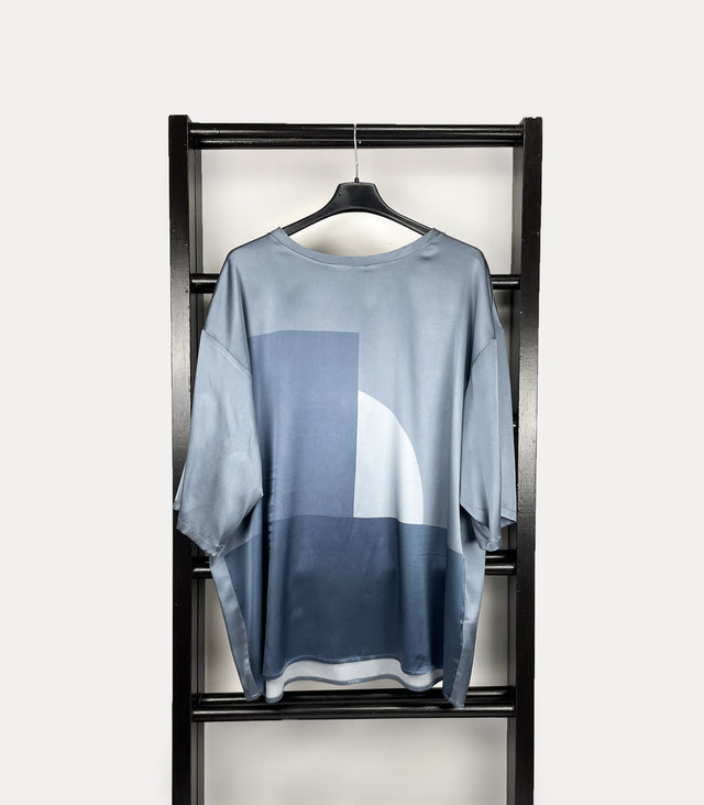 T-shirt uomo in seta elasticizzata blu con motivo geometrico sfumato